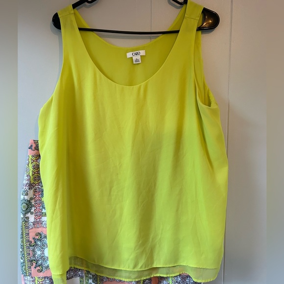 Cato Top and Skirt - Picture 3 of 12